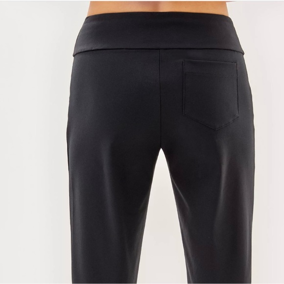 Lilly Pulitzer Classic Black Straight Leg Pants, NWT - Picture 3 of 4